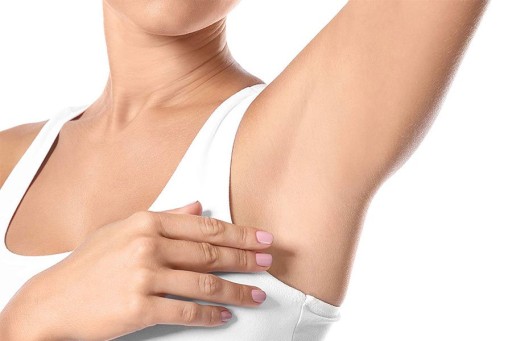 Antiperspirant pod prsia na potenie medzi prsiami pod prsiami