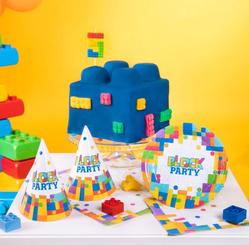 Papierové taniere Farebné bloky Birthday Party 18cm 6ks.