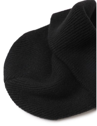 Dámska čiapka WINTER BEANIE UNIVERSAL Classic Black JESEŇ