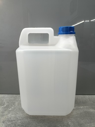 KANISTER PLASTOVÝ NÁDOB BANIAK BUBLINA NA VODU TEKUTINY CHEMIKÁLIE 5L