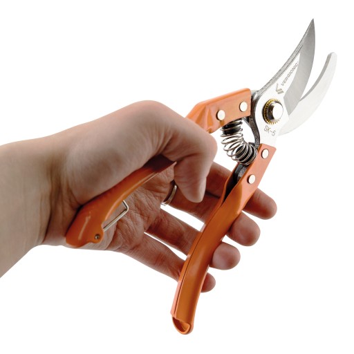 KOVOVÉ ZÁHRADNÉ PREVÁDZKY 21 cm