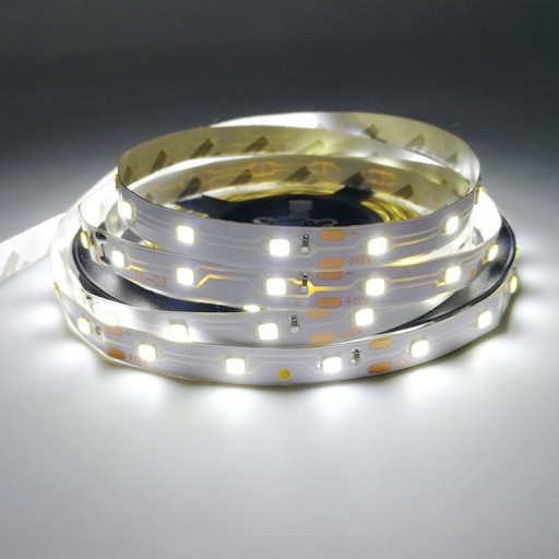 LED pásik 2835 300 IP20 5m studená biela