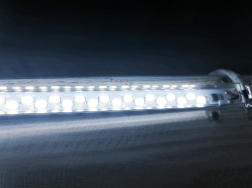 LED pásová nábytková lampa 100 cm studená
