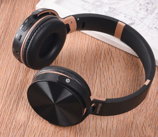 BEZDRÔTOVÉ SLÚCHADLÁ 950BT BLUETOOTH MIKROFÓN