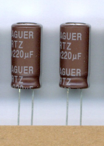 220uF 35V 220 µF 35 V DLHÁ ŽIVOTNOSŤ RTZ (10 KS) ELEKTROLYTICKÝ KONDENZÁTOR