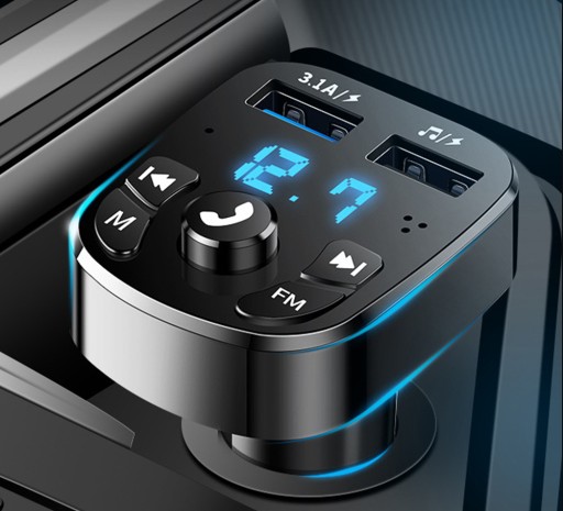 FM BLUETOOTH VYSIELAČ USB 3.1A QC 3.0 NABÍJAČKA