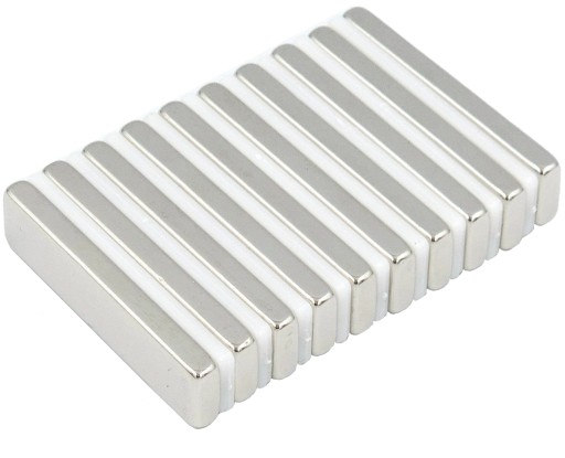 SILNÝ NEODYMOVÝ PLÁŠŤOVÝ MAGNET 40x10x4 / NEODYMOVÉ MAGNETY /