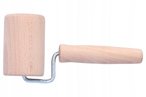 VALEC NA VAĽANIE CESTA, kompaktný, na plech, formu na pizzu, vyrobený z bukového dreva