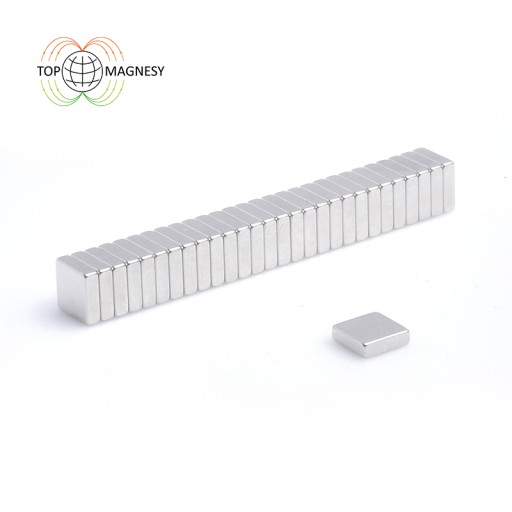 Neodymový tanierový magnet MPŁ 5x5x1,5 N38 sada 50 kusov