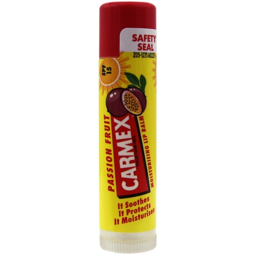 Carmex Passion Fruit ochranný balzam na pery tyčinka na pery SPF15 4,25g