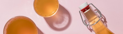 VIGO KOMBUCHA ACEROLA ZÁZVOR 330ml ČAJ NÁPOJ