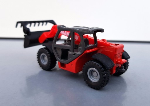 SIKU 1482 TELESKOPICKÝ NAKLADAČ MANITOU