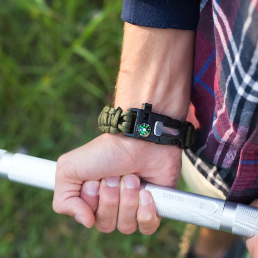 NÁRAMOK NA PREŽITIE 5 V 1 PÁSOVÝ KOMPAS FLINT ROPE BLADE LANO PARACORD