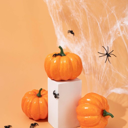 UMELÝ VEĽKÝ PAUČIK, BIELY, 2 ks. HALLOWEEN 20g OZDOBA OZDOBY