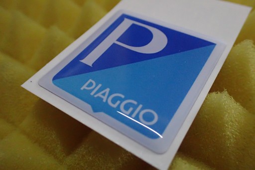NÁLEPKA PIAGGIO 3D NÁLEPKA 3,8 x 3,8 cm
