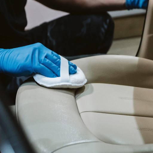 ČISTIČ AUTOKOŽE 250ml