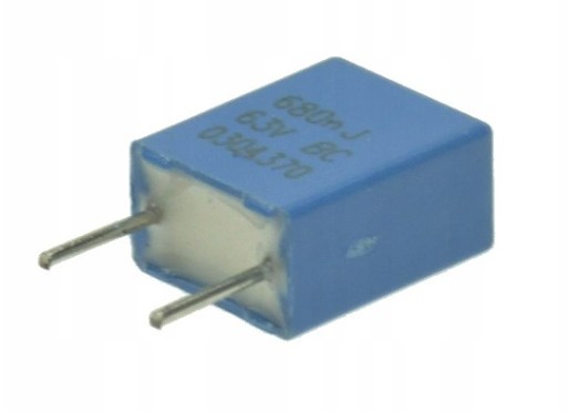 MKT 680nF 63V fóliový kondenzátor, rozstup 5 mm