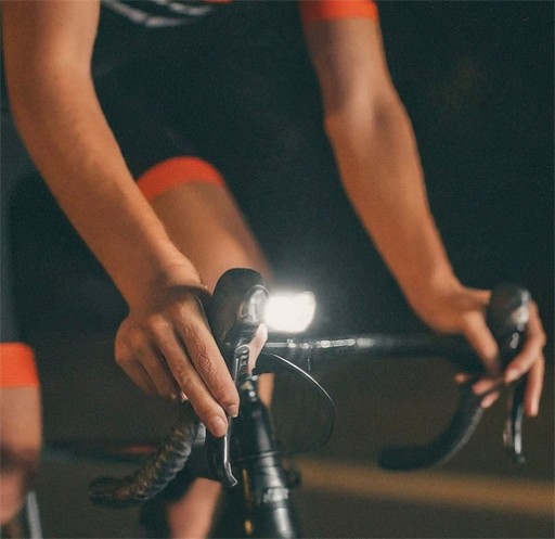 LED svietidlo na bicykel zo silikónovej gumy svetlo na bicykel čierne