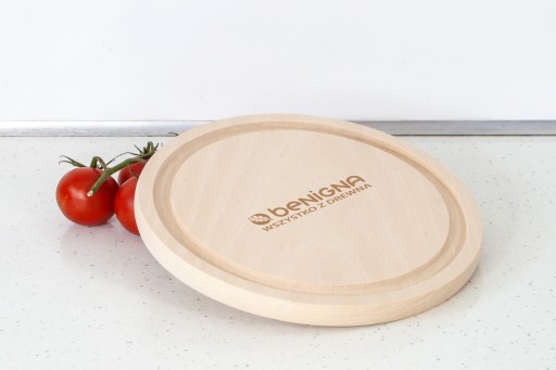 Doska na krájanie pr. 22 cm bukové drevo s gravírovaným logom