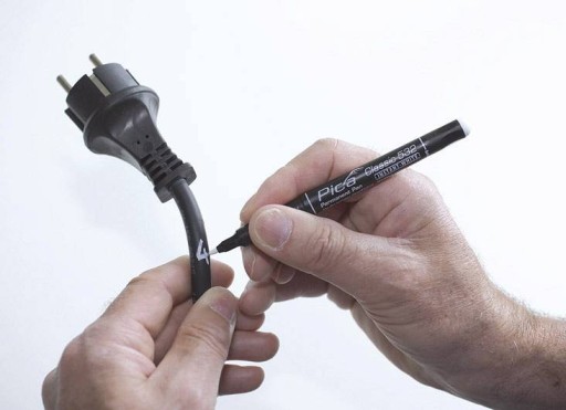 ZNAČOVACIE PERO TRVALÉ KONŠTRUKČNÉ BIELE PRESNÉ 1,0-2,0 mm 532/52 PICA