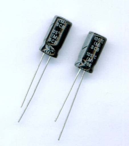 2,2 µF 250 V 2,2 µF 250 V (10 KS) ELEKTROLYTICKÝ KONDENZÁTOR