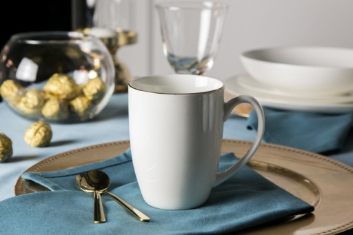 Hrnček na kávu 320 ml Glamour Bella Złota hrnček