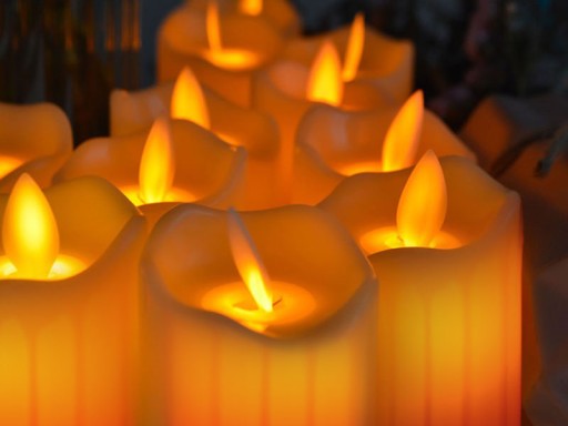LED SVIEČKA NA BATÉRIU, STREDNÁ LAMPA