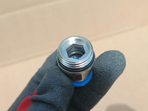 Priamy zásuvný pneumatický konektor fi 12mm závit 1/2
