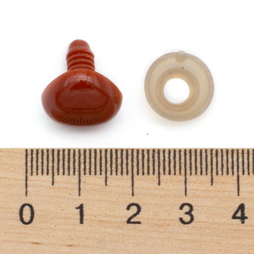 Bezpečný nos na hračky, trojuholníkový, hnedý, 14x16mm, špendlík: 5-6mm, 50ks