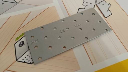 PERFOROVANÝ PLACHTA PLOCHÁ TYČ TESNENIE PLACHTA 60x140x2,0MM