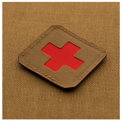 Nášivka na suchý zips MEDIC CROSS LASER CUT M-TAC Medyka Cross Multicam - červená