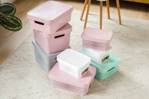 Zásobník Curver s vekom 4,5 l