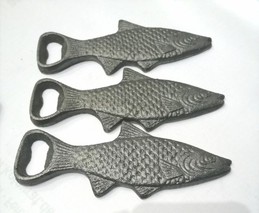 Štýlový liatinový otvárač na fľaše FISH Liatina