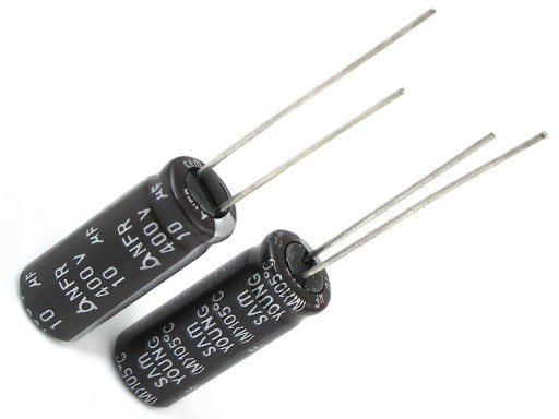 KONDENZÁTOR 10uF / 400V 8x20 105* 8000h HQ 5 KS