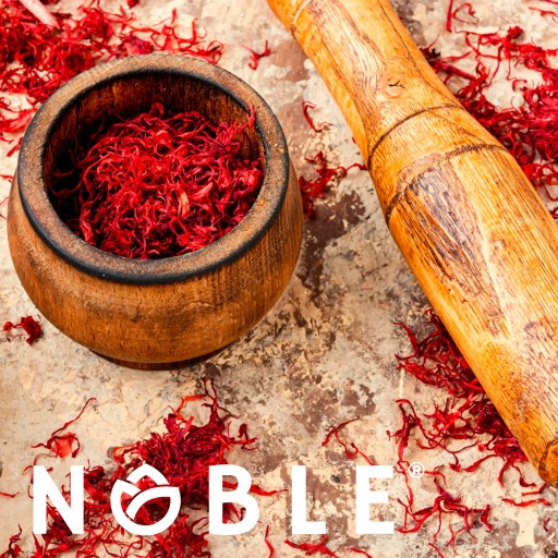 Prírodný sójový vosk Saffron vonný horák na vosk NOBLE
