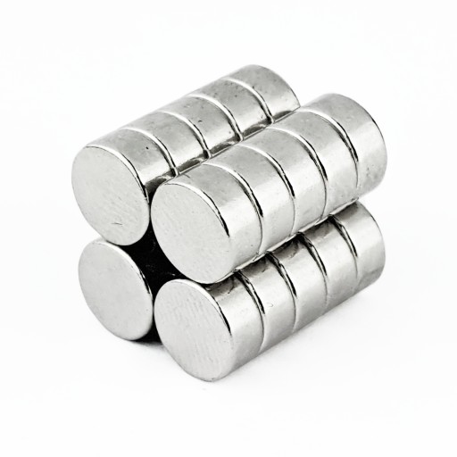 VALEC NEODYMOVÝ MAGNET 7x3 N38 SADA 20 KS