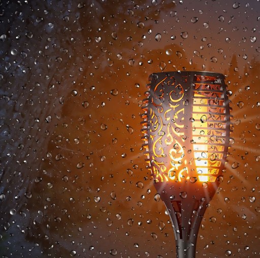 LED záhradná lampa Solárna baterka s plameňom