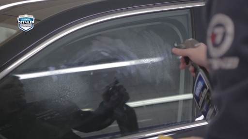 Tenzi Tekutý čistič na okná do auta 600ml