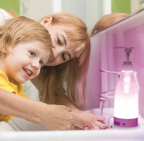 AUTOMATICKÝ DÁVKOVAČ NA LED TEKUTÉ MYDLO 400ml