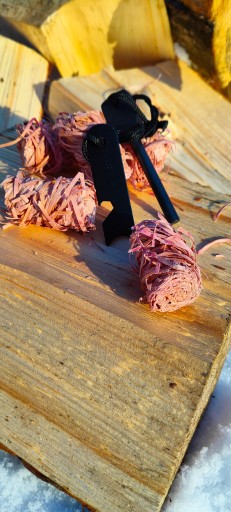 PRVÝ SO ZAPALOVAČOM KINDLING KIT SURVIVAL BUSHCRAFT