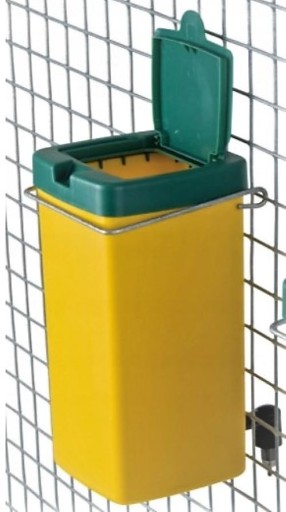 VODA PRE KRÁLIKY 1L 90 VRCHNÁ ŽLTÁ ZELENÁ