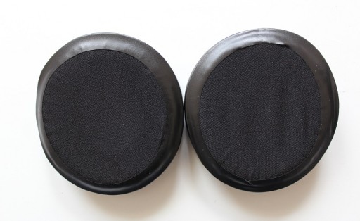 ŠPONGOVÉ NÁUŠNICE JBL E50 BT E50BT /8