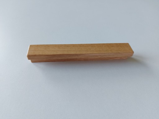 Drevená nábytková úchytka, dub ELKA, dĺžka 128mm, veľ. 96mm POLSKÝ VÝROBOK