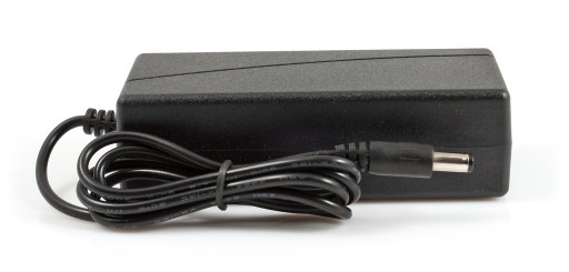 NAPÁJACÍ ZDROJ 12V 36W 3A STOLNÝ PRE LED PÚHY