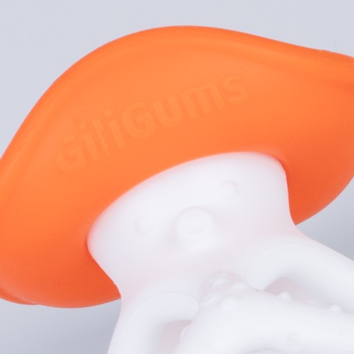 GILIGUMS Octopussy silikónové hryzátko oranžové