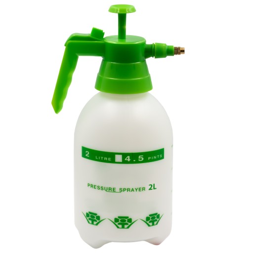 Ručný tlakový postrekovač s objemom 2 litre