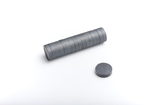 Cylindrický feritový magnet MW 20x5 F30, sada 50 kusov