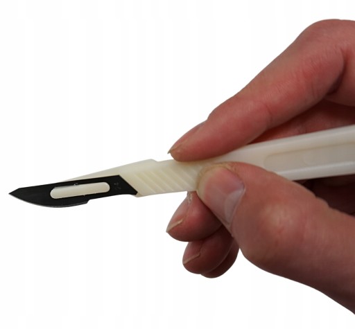 CUKRÁRSKY SCALPEL KUCHYŇSKÝ PRESNÝ Nôž