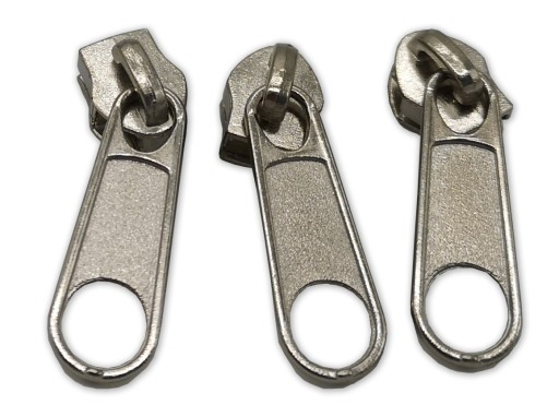 Strieborný jazdec na páskový zips 3mm, 3 ks
