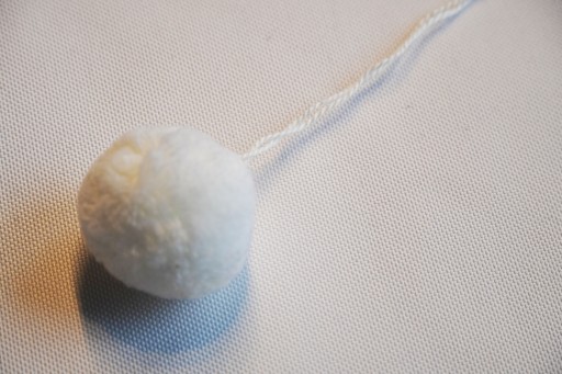 MG Pompon 4,5 cm Lopta 100% Akryl BIELA